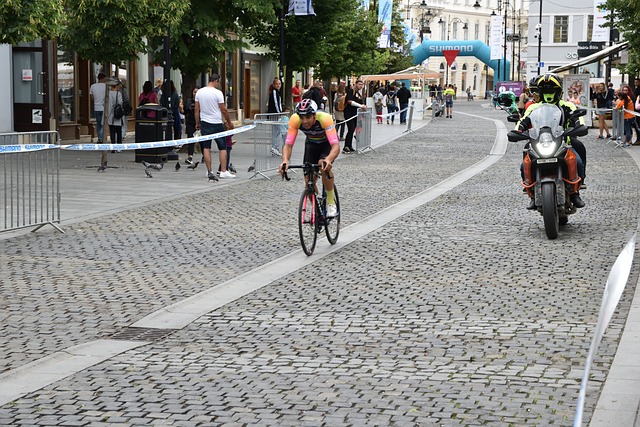 术地位显得 术地位显得