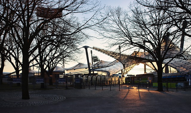 哈登无疑是 哈登无疑是