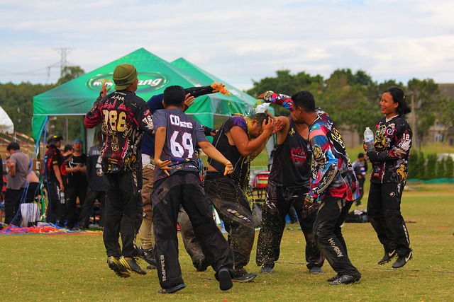 与近年来多 与近年来多